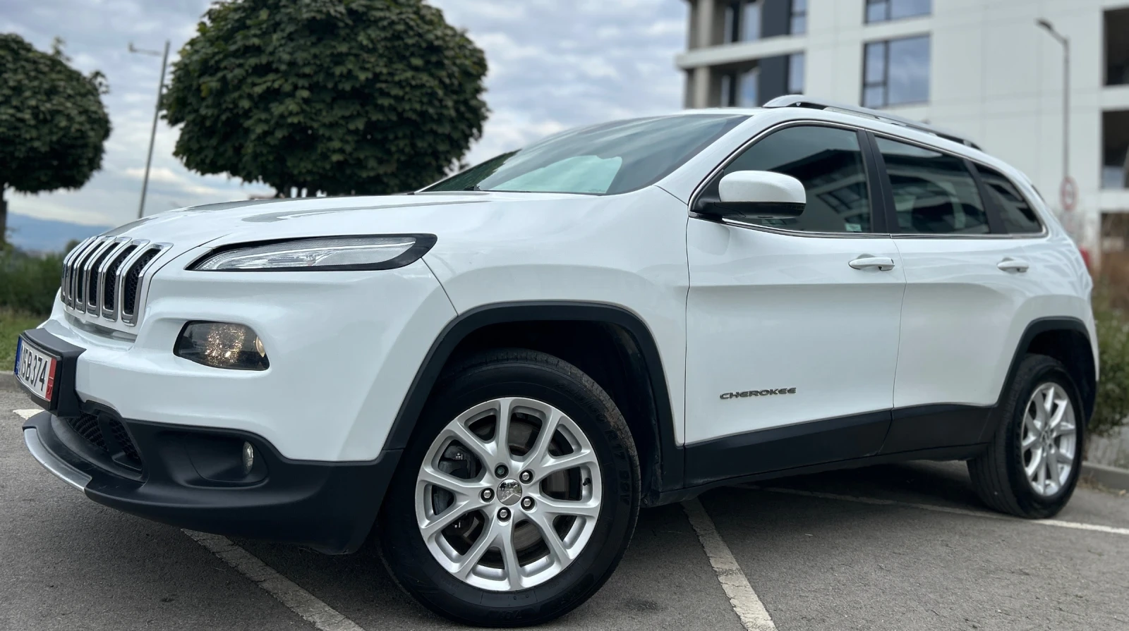 Jeep Cherokee 2.0 - изображение 7