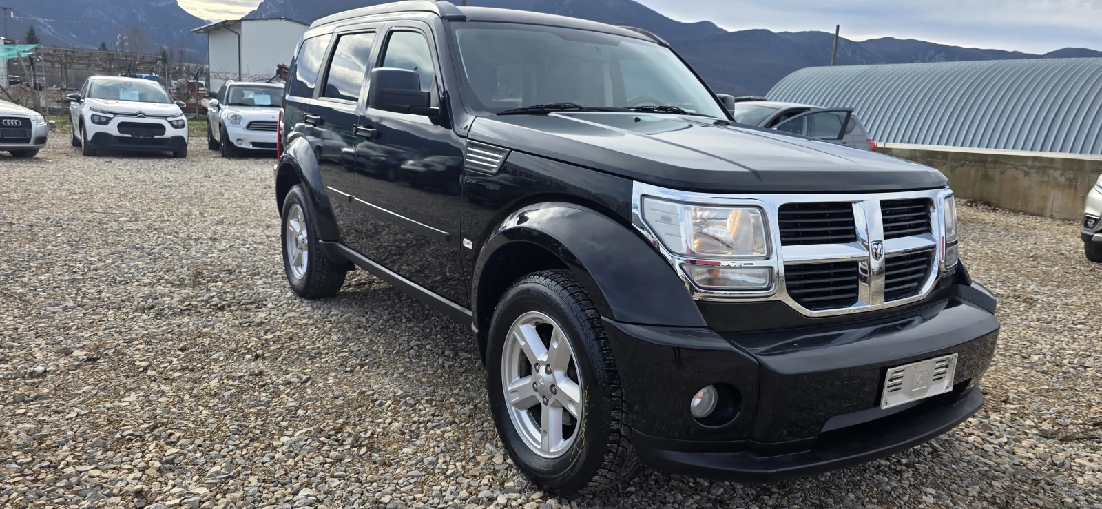 Dodge Nitro 2.8CRDI SXT $Кожа$подгрев$автопилот$автомат$4Х4$ - изображение 3