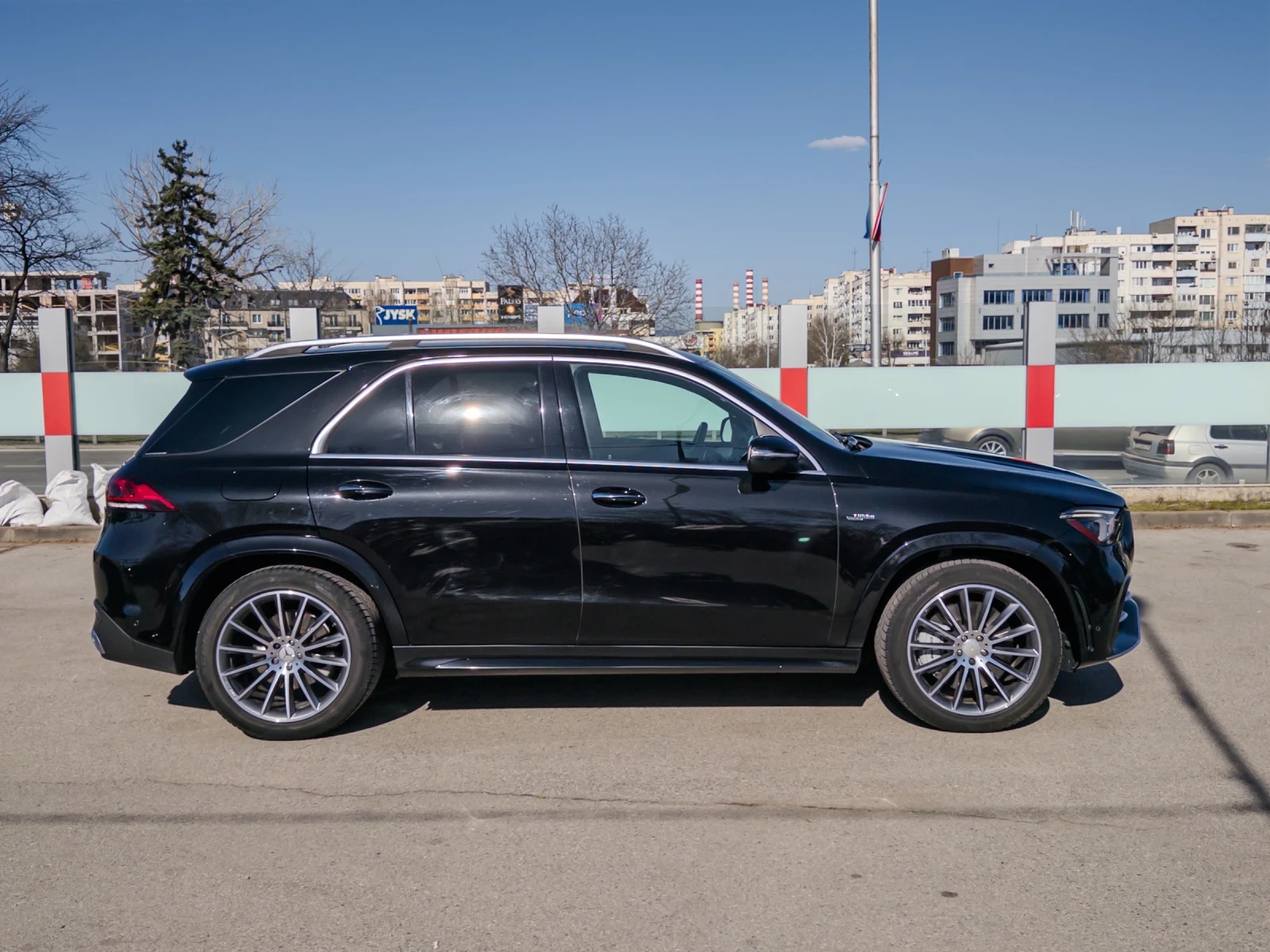 Mercedes-Benz GLE 53 4MATIC Panorama - Burmester - Cam360 - Каско - История , снимка 3 - Автомобили и джипове - 53966812