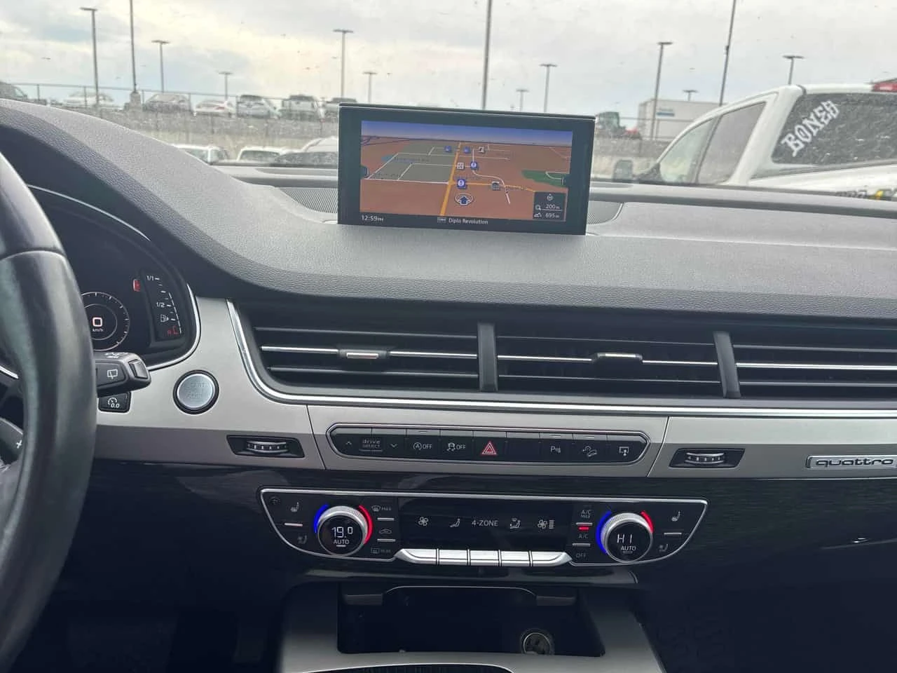 Audi Q7 * 3.0T Technik * ПОДГРЕВИ * ОБДУХВАНЕ * 360 * КЛИП, снимка 9 - Автомобили и джипове - 54984478