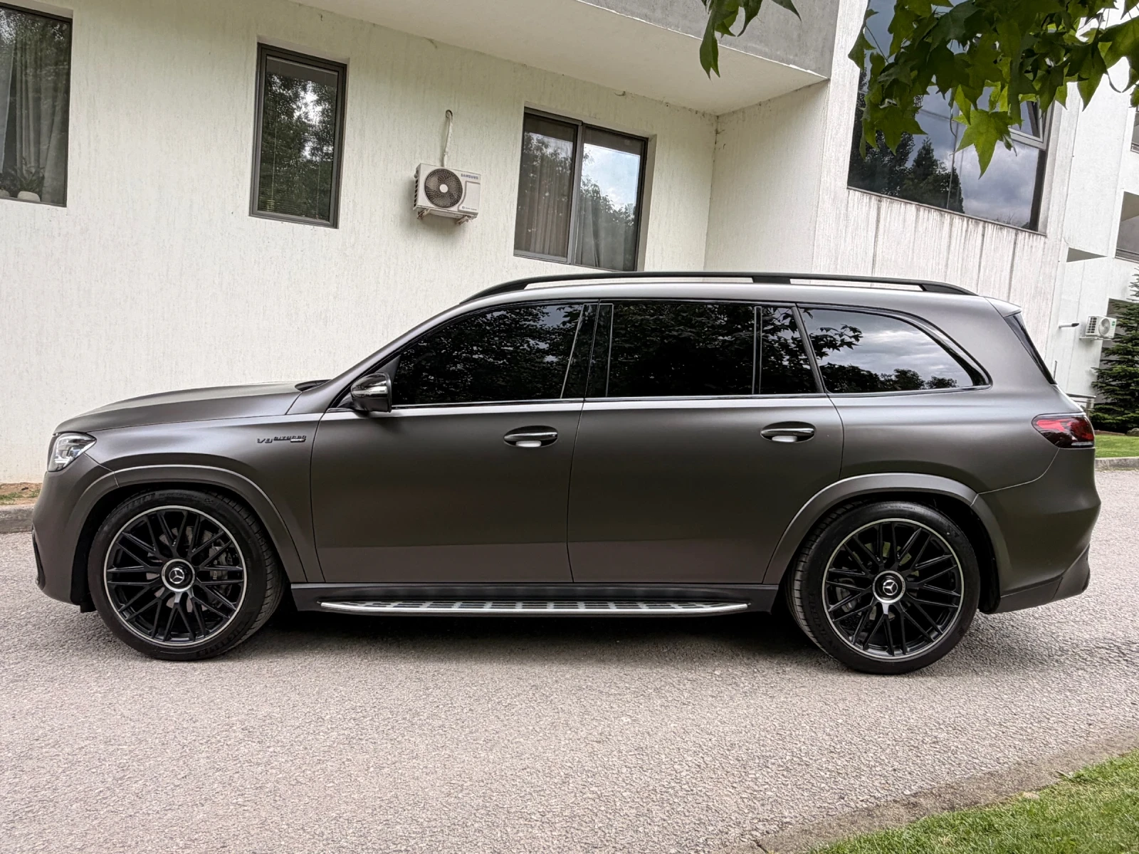 Mercedes-Benz GLS 63 AMG 4-MATIC+ , снимка 4 - Автомобили и джипове - 55176906
