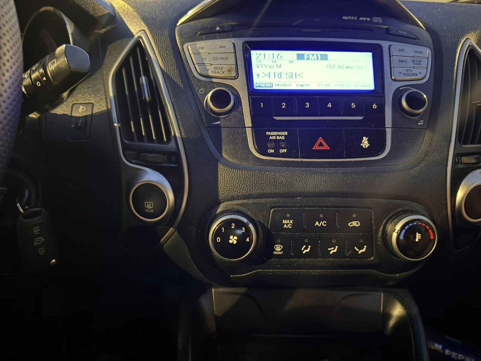 Hyundai IX35 2.0 CRDI., снимка 2 - Автомобили и джипове - 55421914