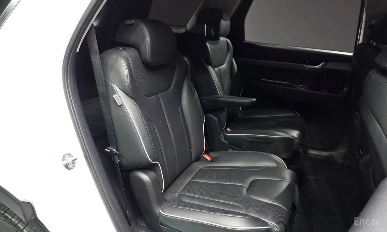 Hyundai Palisade 3.8i Exclusive 4x4* DISTRONIC* ПОДГРЕВ* ОБДУХВАНЕ*, снимка 14 - Автомобили и джипове - 55452044
