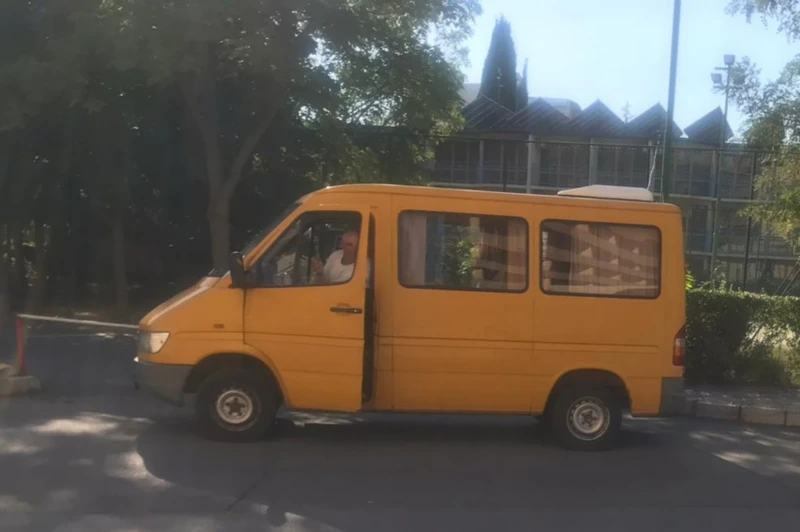 Mercedes-Benz 208 Sprinter, снимка 2 - Бусове и автобуси - 48101120