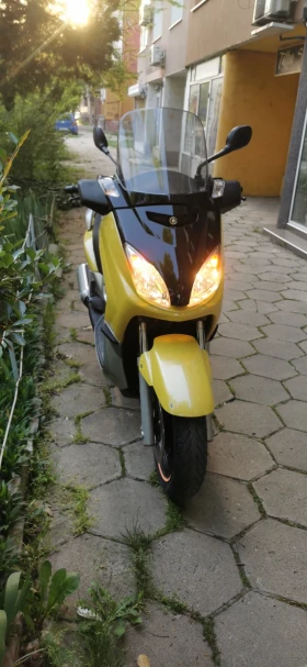     Yamaha X-max Yp250r