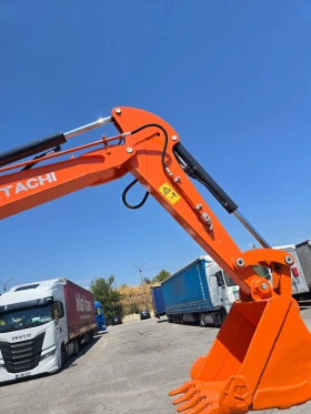 Багер Hitachi ZX 55-5A, снимка 8