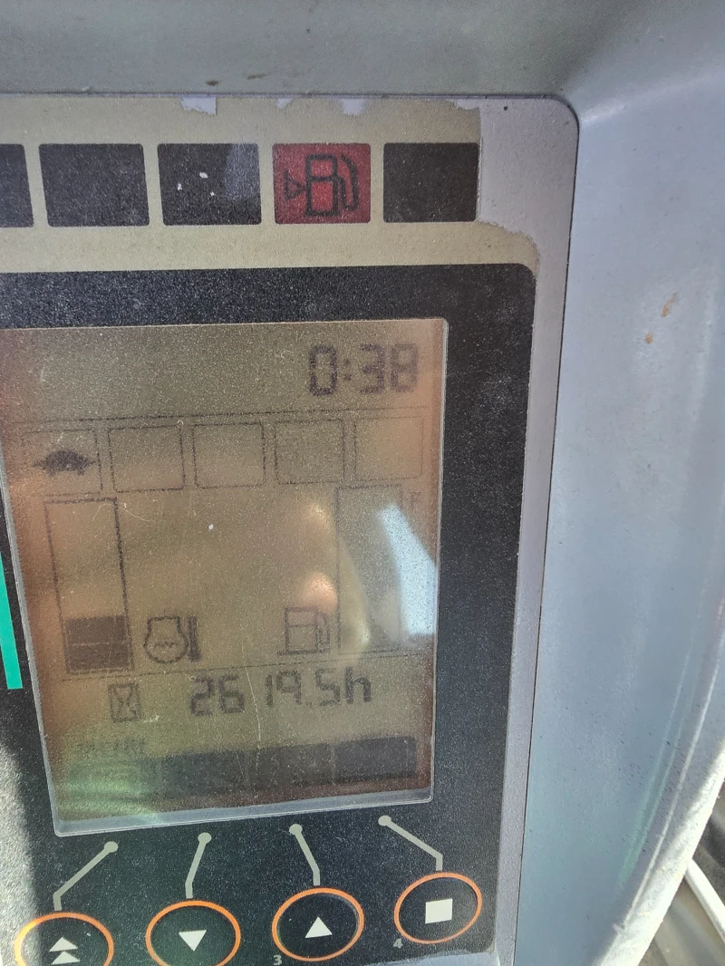 Багер Hitachi ZX 55-5A, снимка 9 - Индустриална техника - 52417350