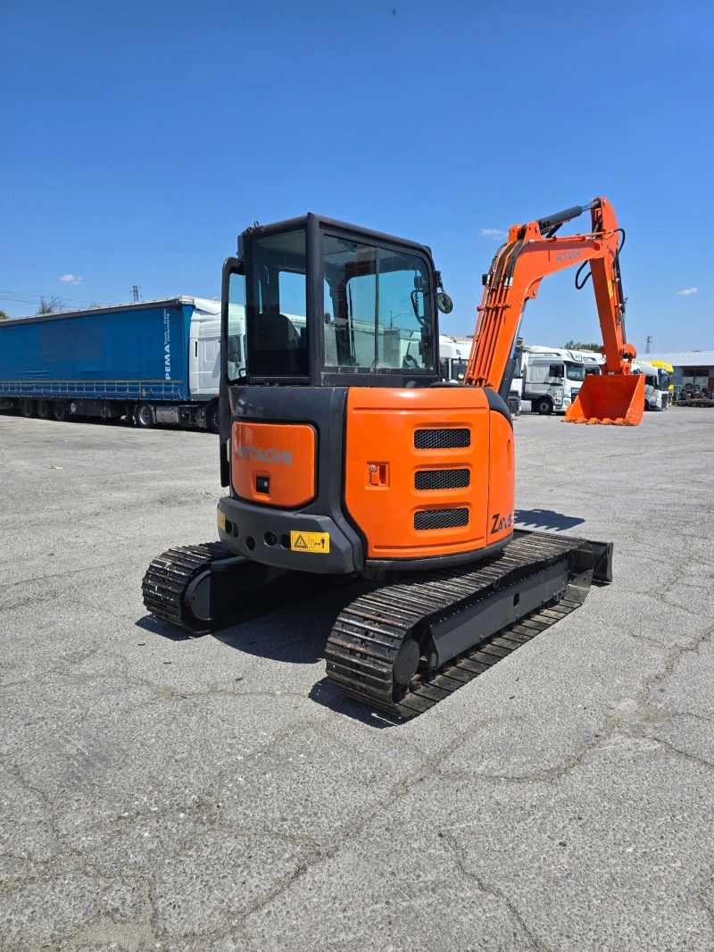 Багер Hitachi ZX 55-5A, снимка 3 - Индустриална техника - 52417350