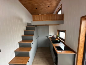 Каравана Други Tiny House Stockholm, снимка 8