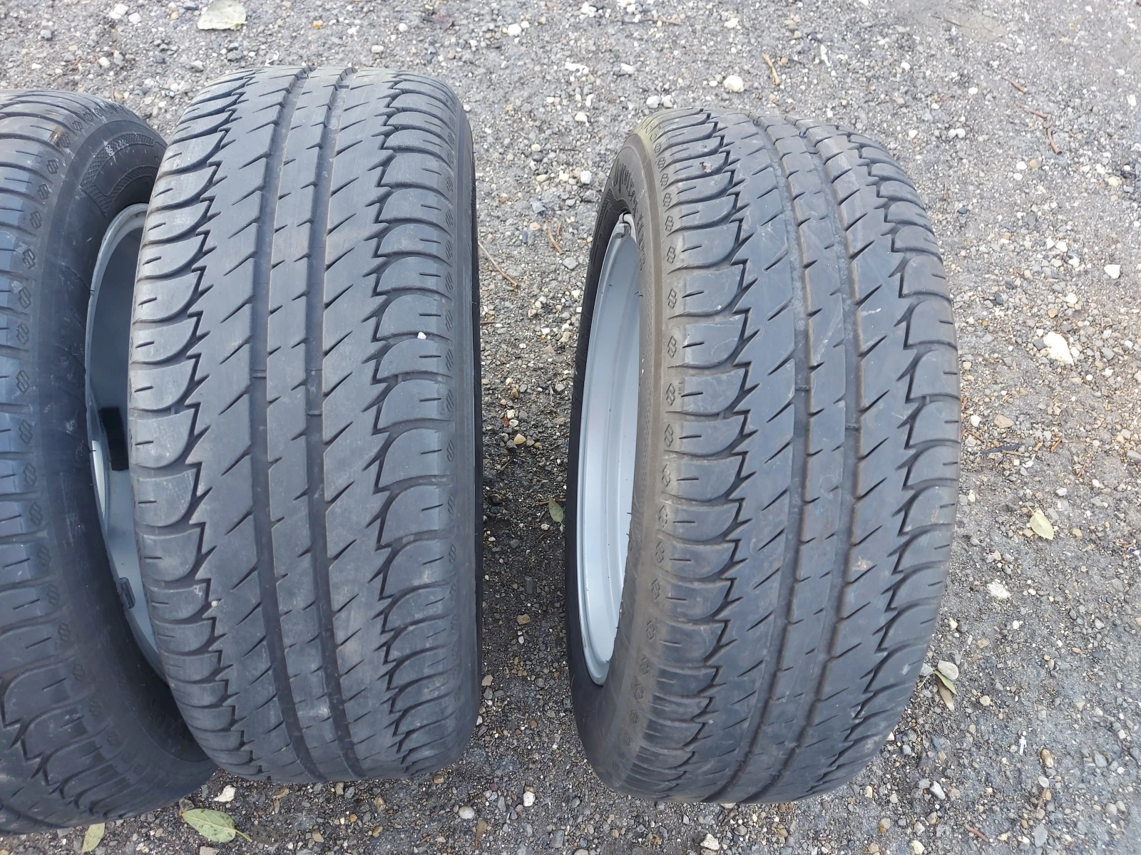    215/55R17  Toyota Verso | Mobile.bg   14
