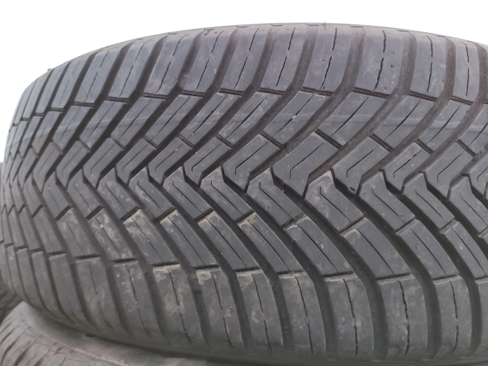 Гуми Всесезонни 205/55R17