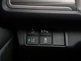 Honda Civic 1.5 10Th Generation, снимка 16