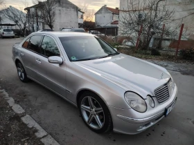 Mercedes-Benz 320 Седан, снимка 5