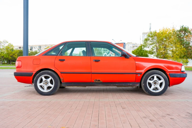 Audi 80, снимка 2 - Автомобили и джипове - 47461517