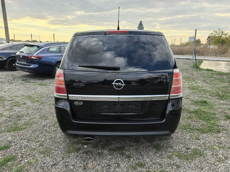 Opel Zafira 2.0T, снимка 4 - Автомобили и джипове - 47786731