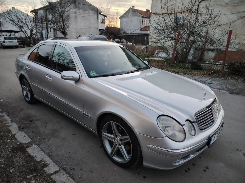 Mercedes-Benz 320 Седан, снимка 5 - Автомобили и джипове - 48605549