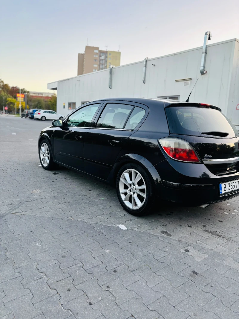 Opel Astra 2.0T, снимка 6 - Автомобили и джипове - 48634468