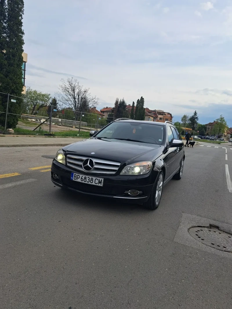 Mercedes-Benz C 220 2.2, снимка 3 - Автомобили и джипове - 48752782