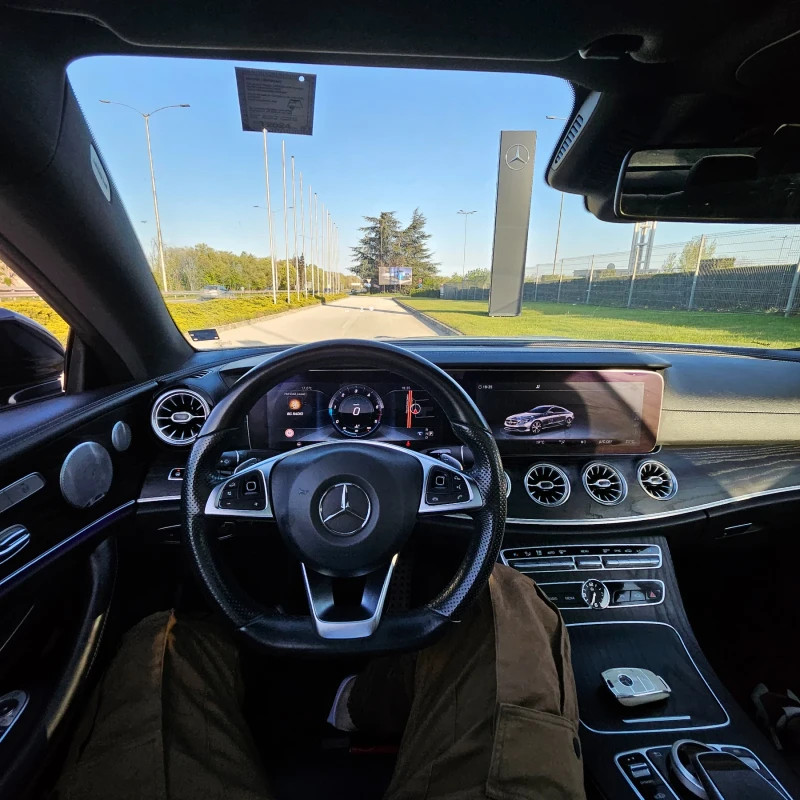 Mercedes-Benz E 220 Е220coupe AMG packed!, снимка 8 - Автомобили и джипове - 52388780