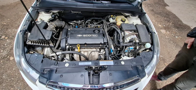 Chevrolet Cruze СЕРВ. ДОК. ГАЗ, снимка 14 - Автомобили и джипове - 50323286