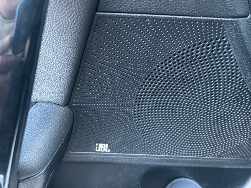 Kia Ceed  GT Line бяла перла, снимка 10 - Автомобили и джипове - 52505913