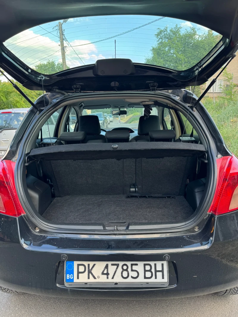 Toyota Yaris, снимка 5 - Автомобили и джипове - 52527979