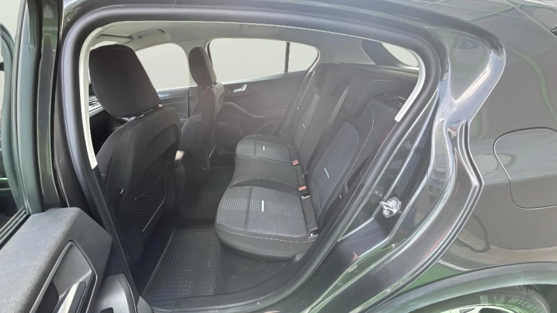 Ford Focus 1.0 Ecoboost, снимка 7 - Автомобили и джипове - 52656830