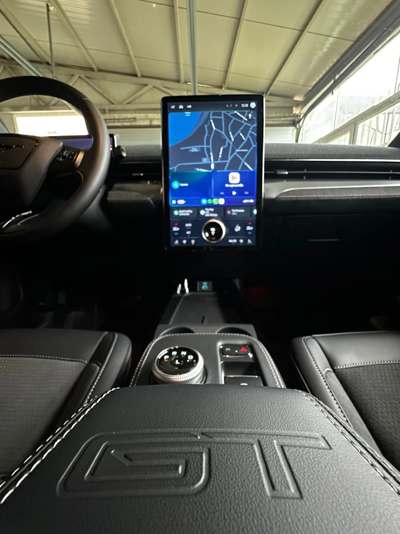 Ford Mustang Mach-E GT / 487к.с. / 91Kw / ПЕРФЕКТЕН, снимка 14 - Автомобили и джипове - 52894017