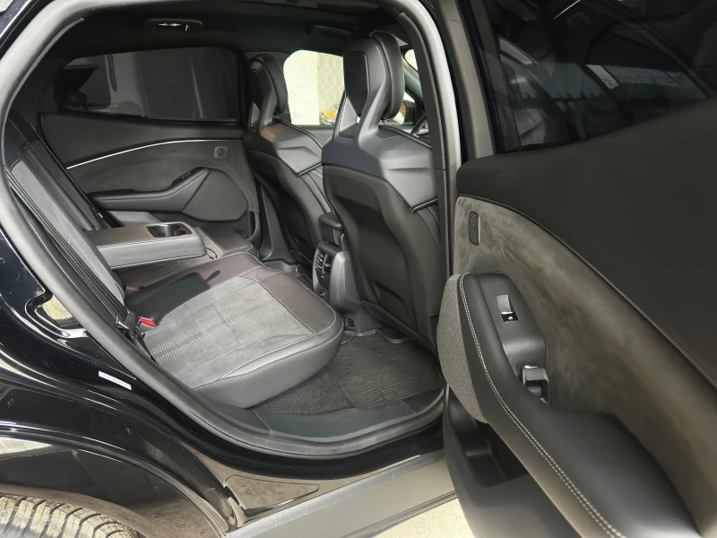 Ford Mustang Mach-E GT / 487к.с. / 91Kw / ПЕРФЕКТЕН, снимка 8 - Автомобили и джипове - 52894017