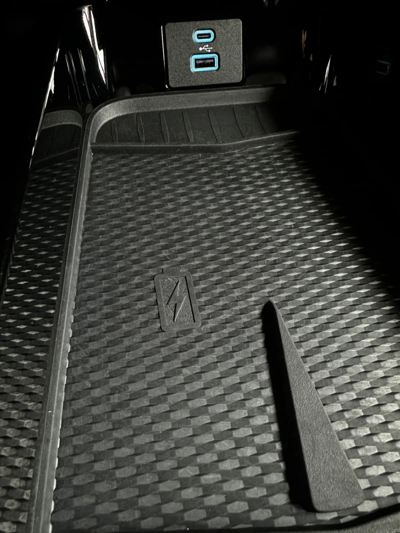 Ford Mustang Mach-E GT / 487к.с. / 91Kw / ПЕРФЕКТЕН, снимка 13 - Автомобили и джипове - 52894017