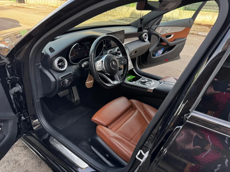 Mercedes-Benz C 300, снимка 6 - Автомобили и джипове - 53307860
