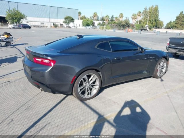 Chevrolet Camaro  - изображение 6