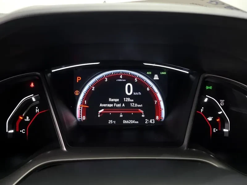 Honda Civic 1.5 10Th Generation, снимка 8 - Автомобили и джипове - 54953897
