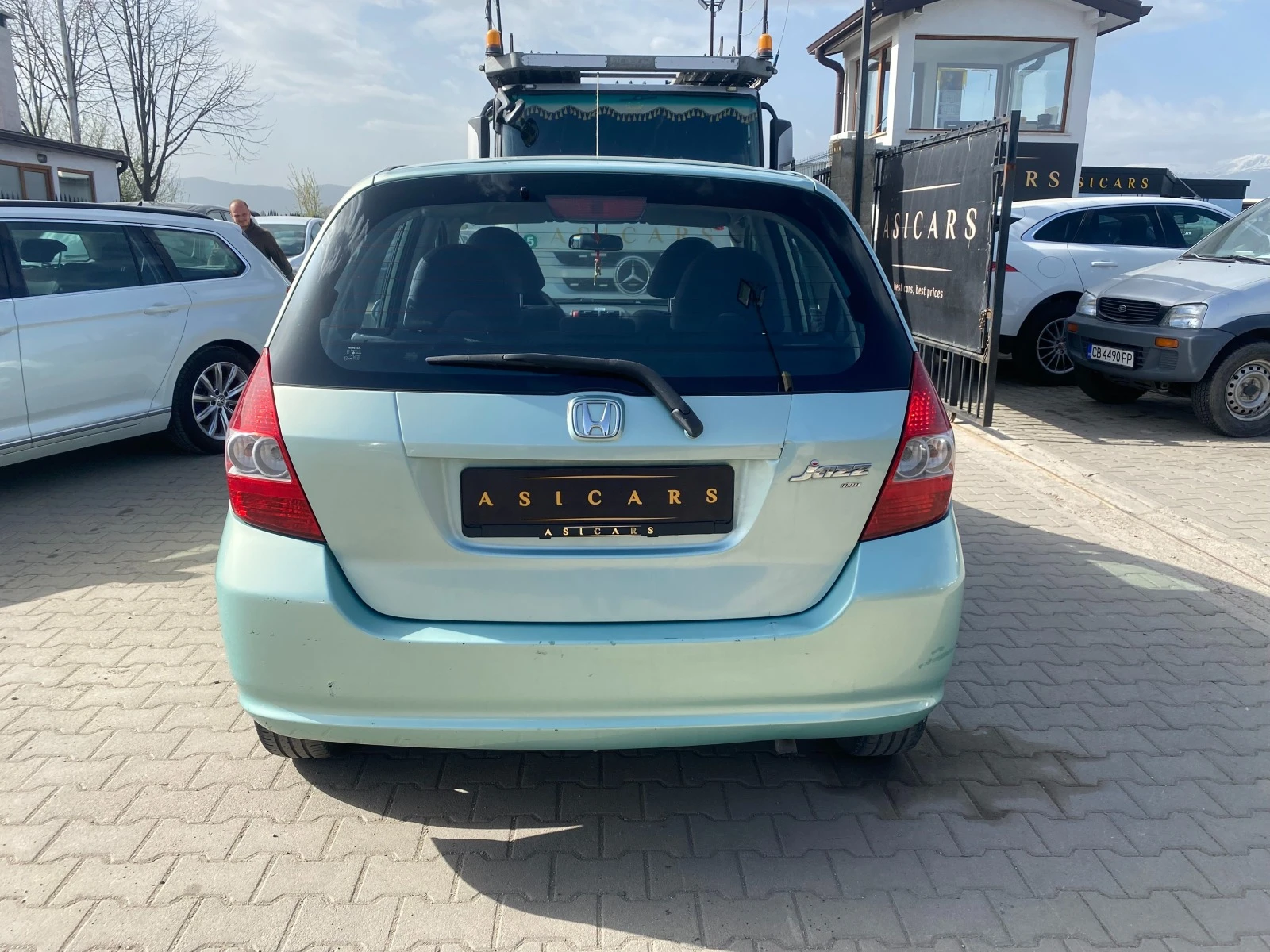 Honda Jazz 1.2I - изображение 4