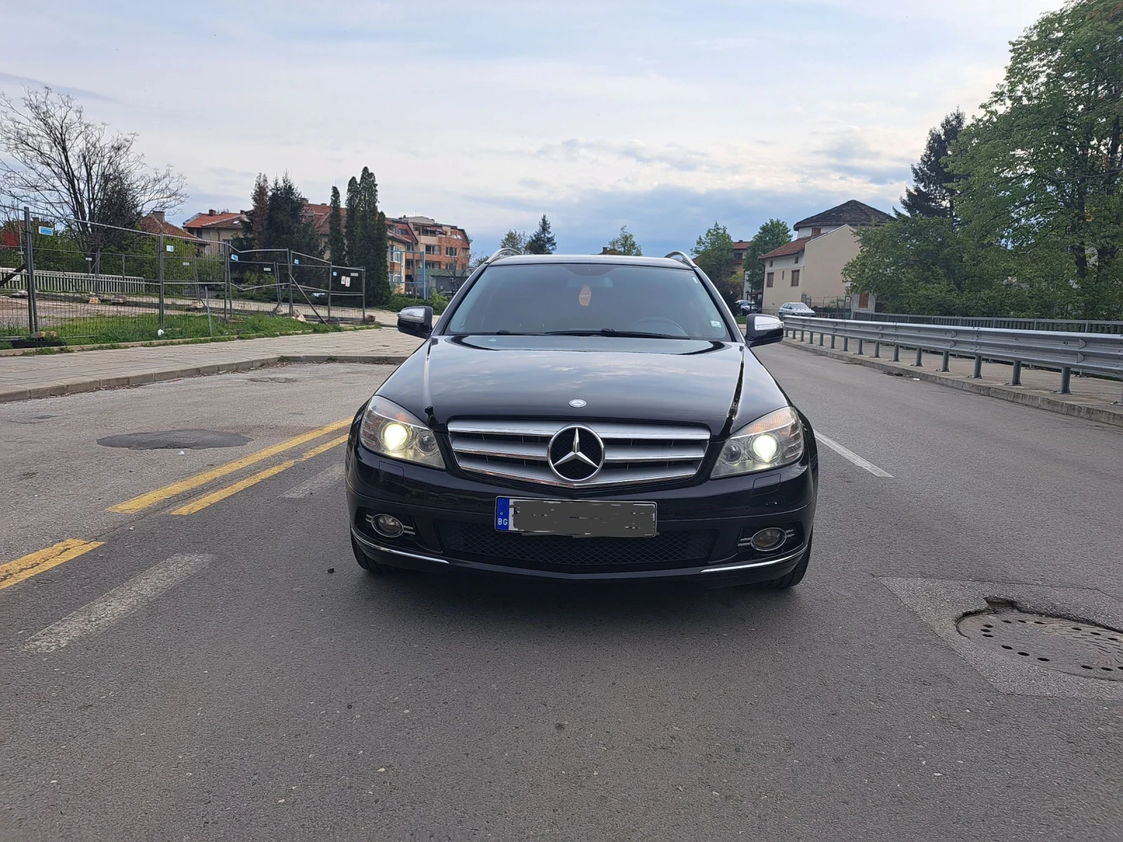 Mercedes-Benz C 220 2.2 - изображение 2