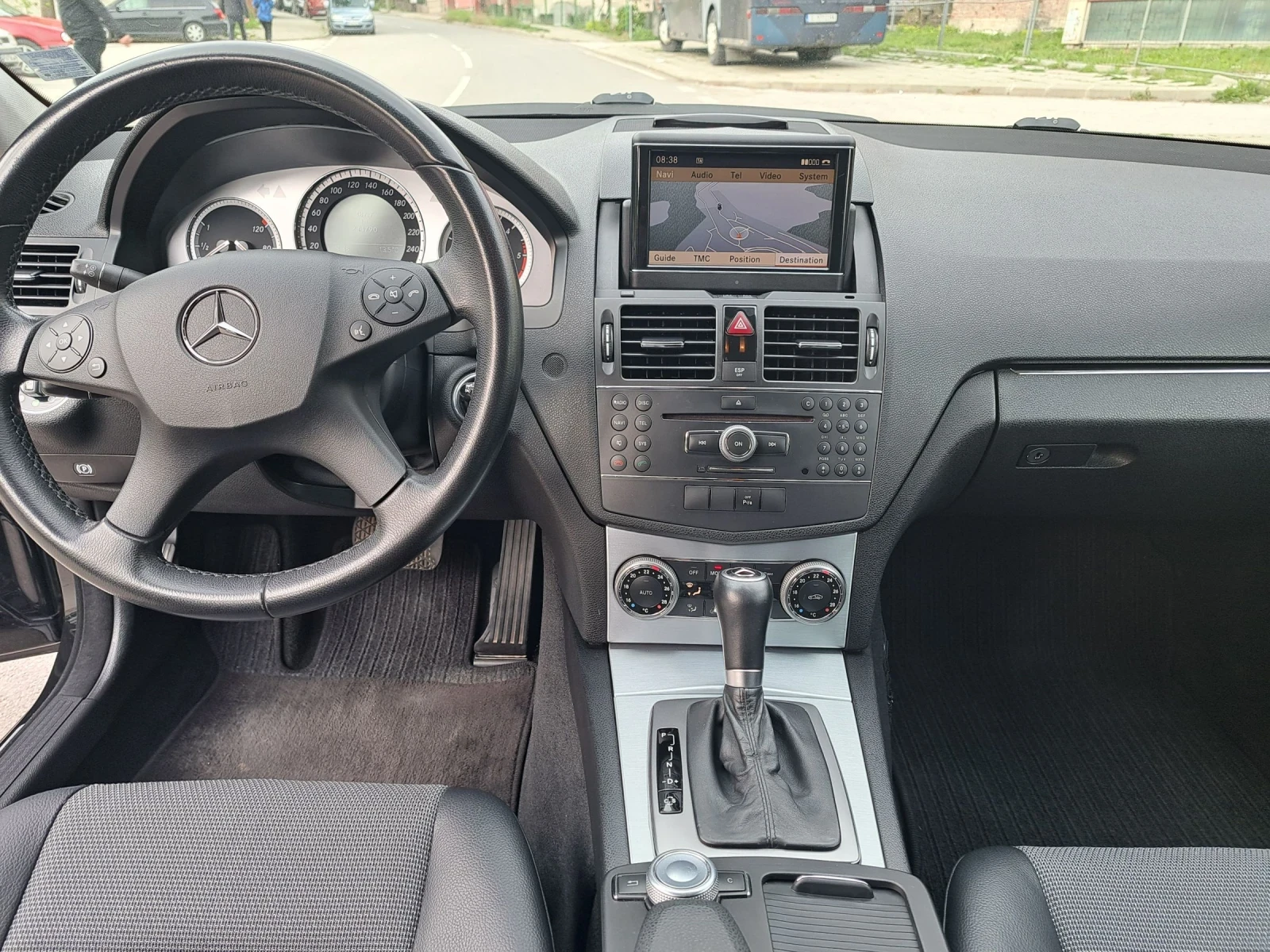 Mercedes-Benz C 220 2.2 - изображение 7