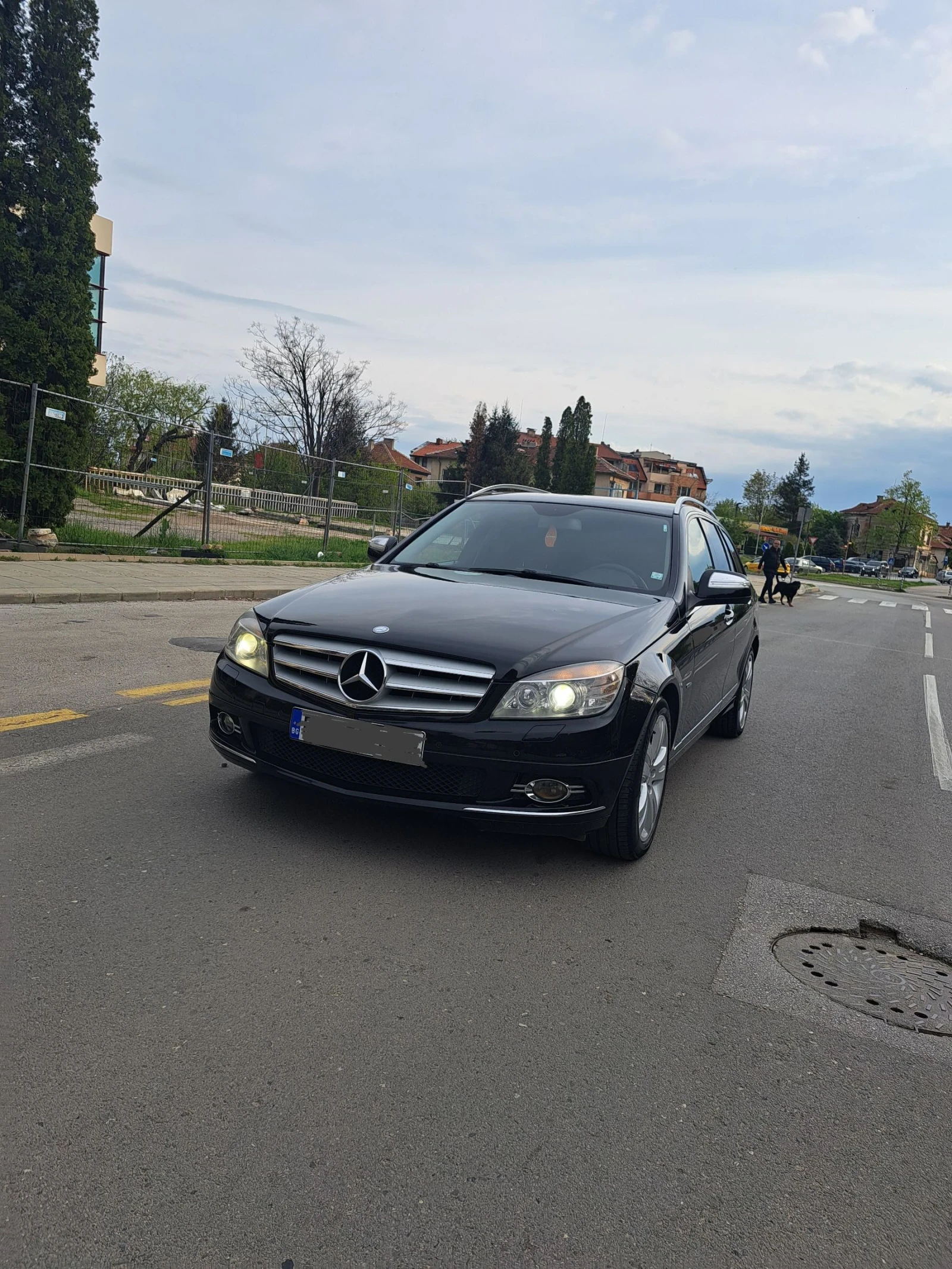 Mercedes-Benz C 220 2.2 - изображение 3