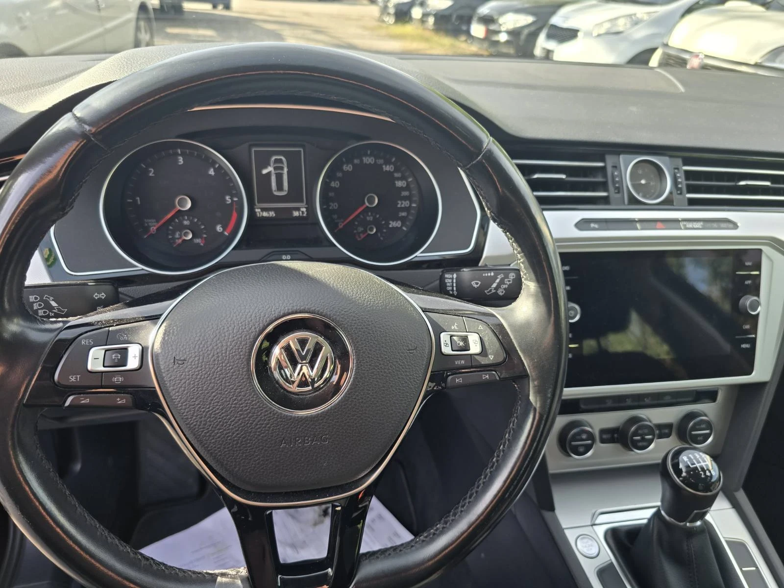 VW Passat 2.0 TDI  - изображение 8
