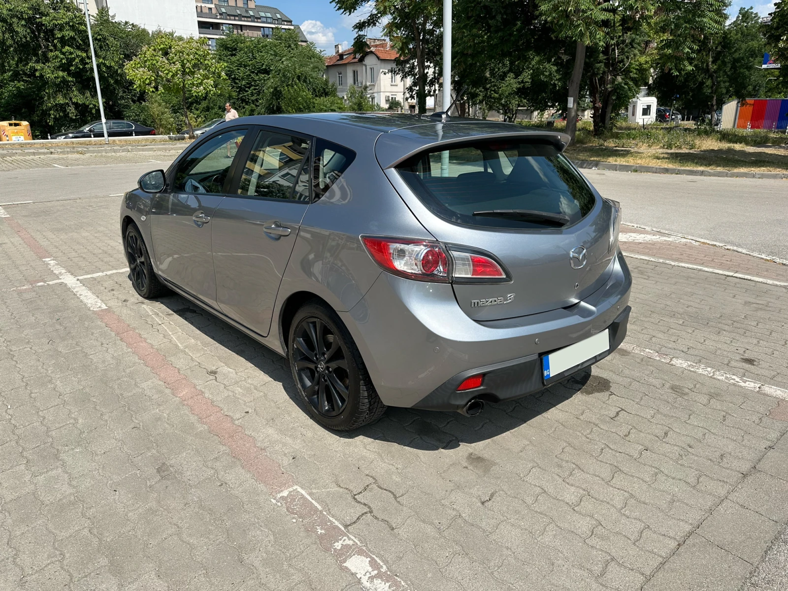 Mazda 3 MZR-CD 2.2 - изображение 7
