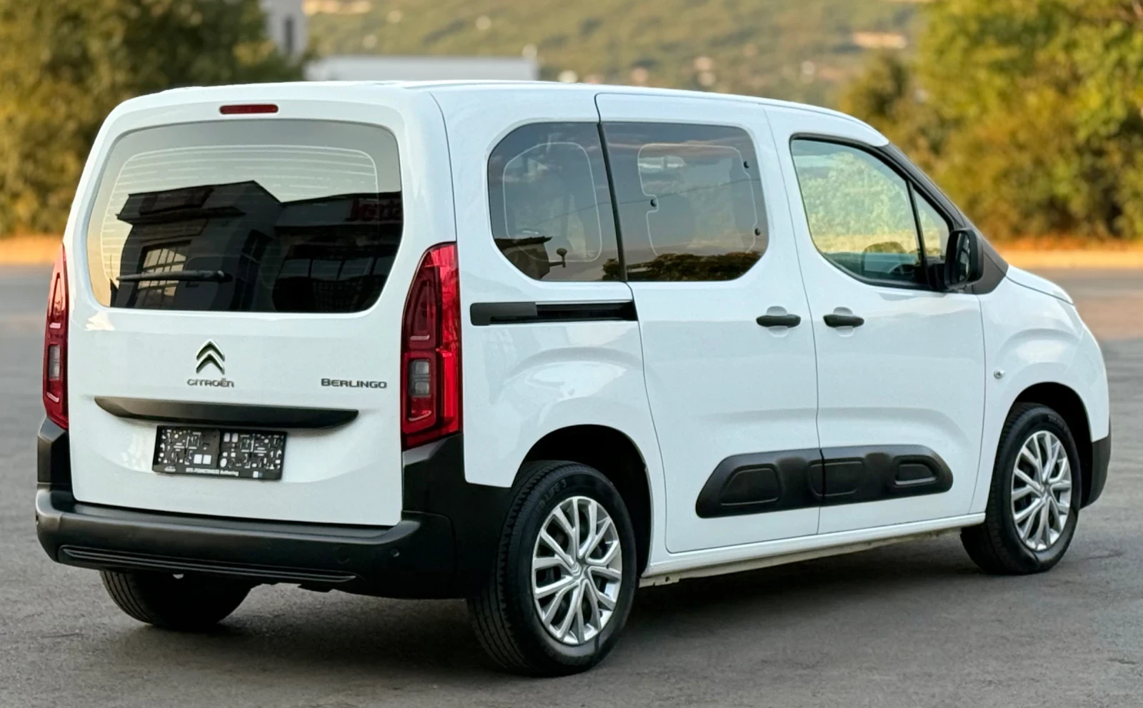 Citroen Berlingo 1.5HDi 102кс * Пътник* * Климатик* * Дистроник*  - изображение 6
