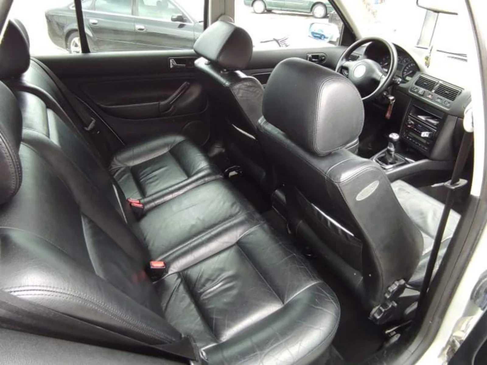 VW Golf 2.3 V5 - изображение 8