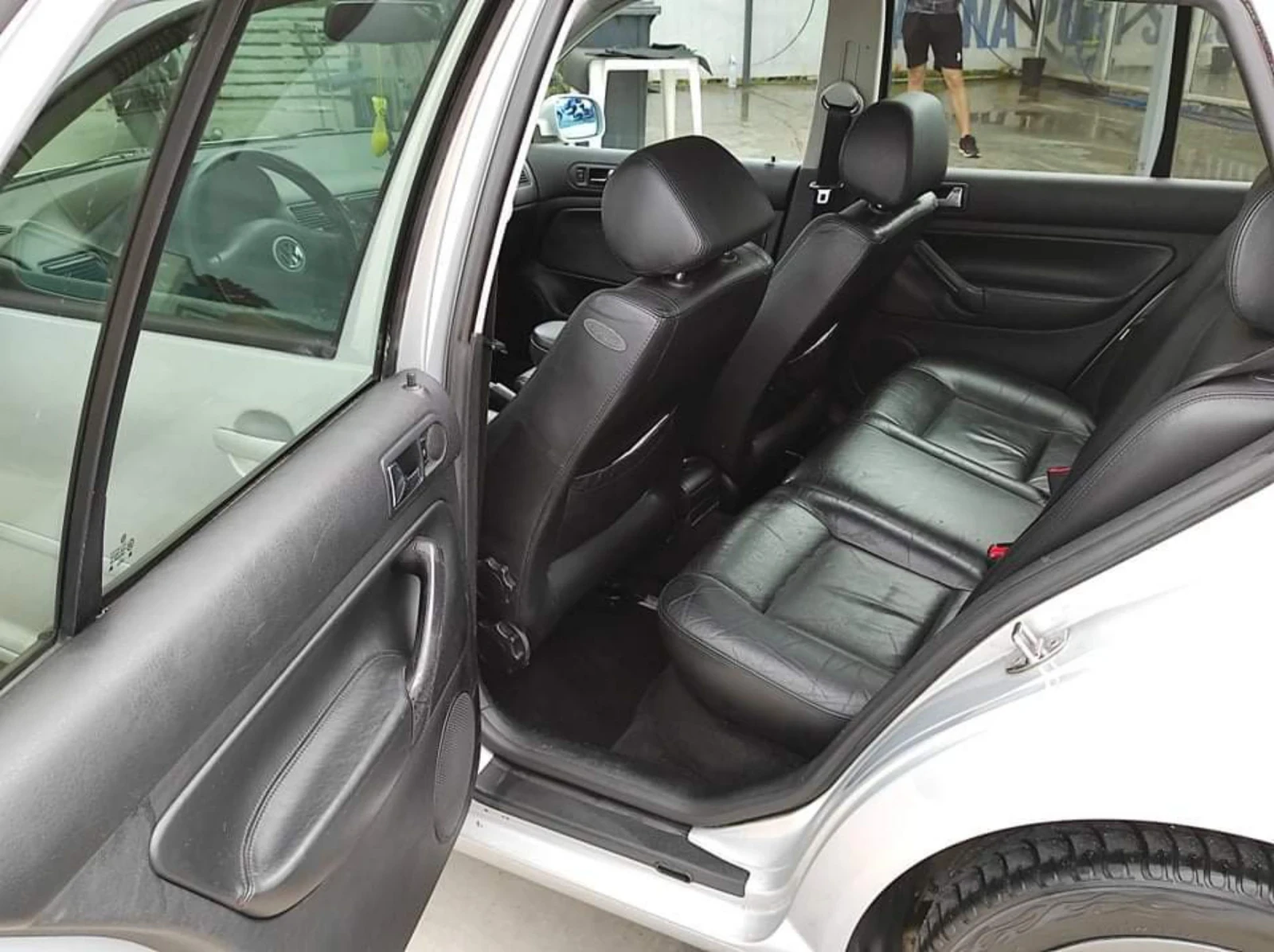VW Golf 2.3 V5 - изображение 10