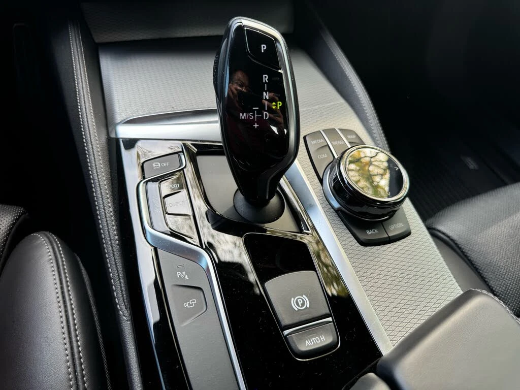 BMW 550 M550I HARMAN/KARDON* BLINDSPOT* HEAD-UP* CARPLAY*  | Mobile.bg   11