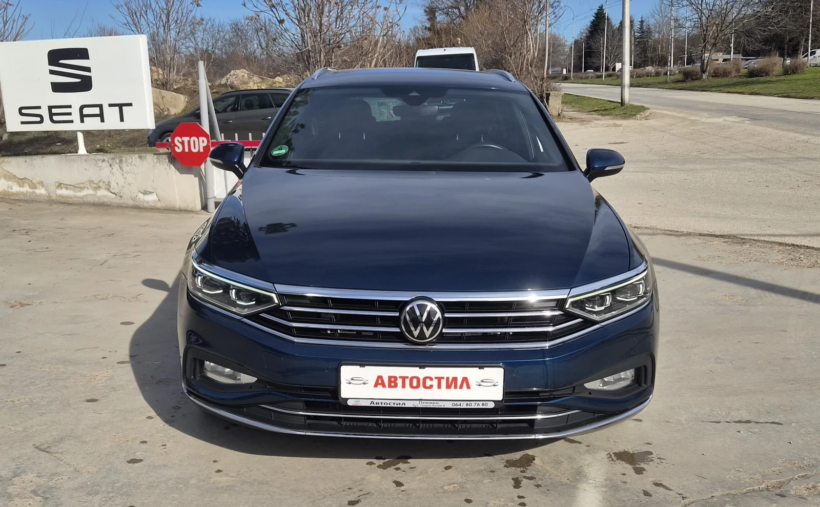 VW Passat Elegance-MATRIX-Кожа-Дигитал-Печка, снимка 2 - Автомобили и джипове - 53778097