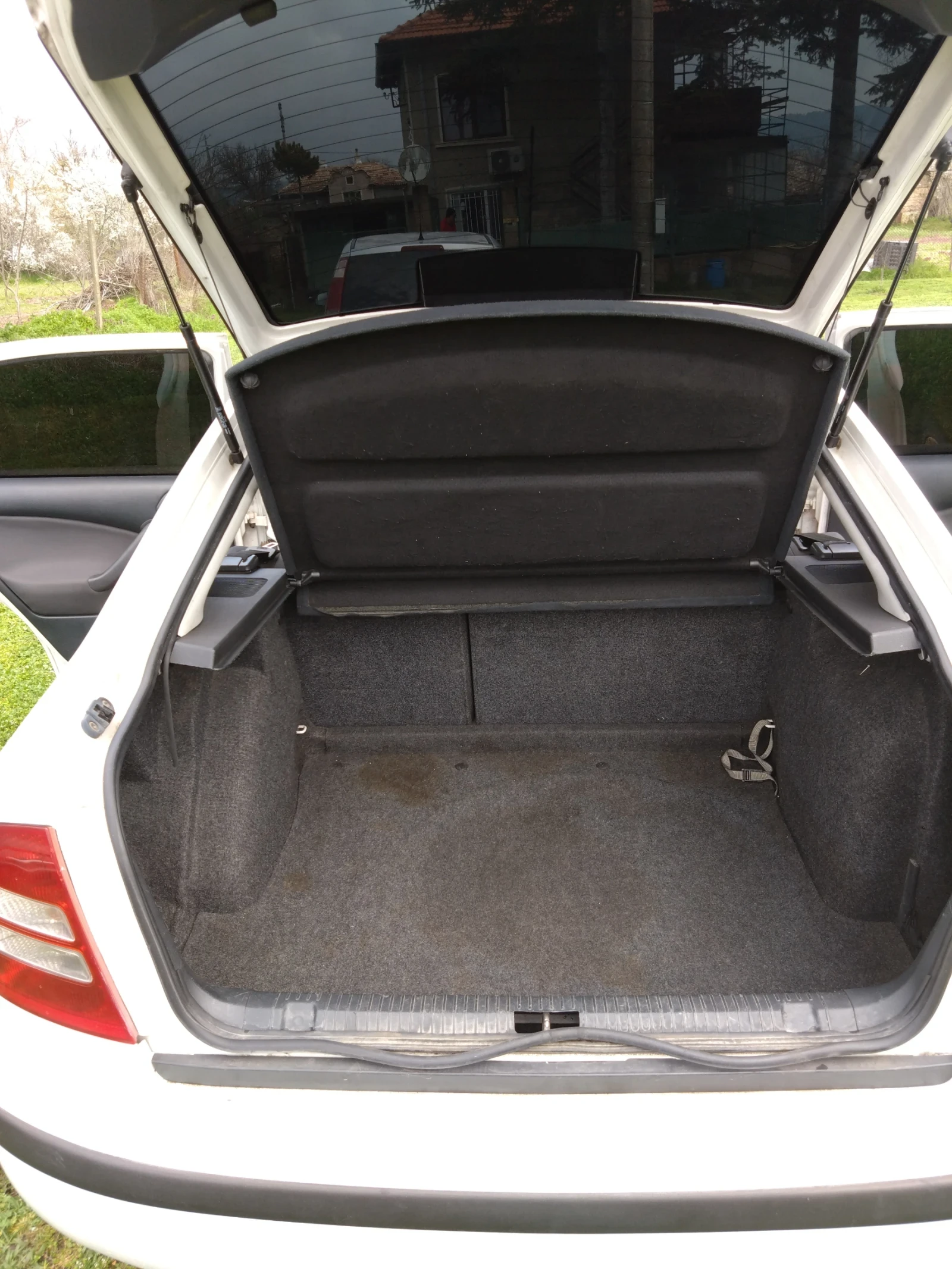 Skoda Octavia, снимка 12 - Автомобили и джипове - 54089884