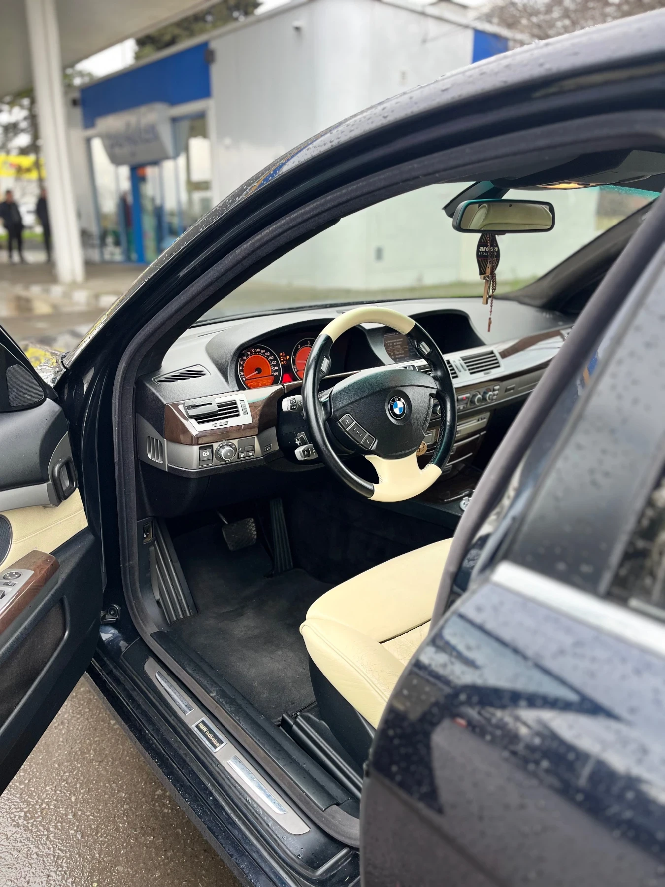 BMW 730, снимка 7 - Автомобили и джипове - 54198741