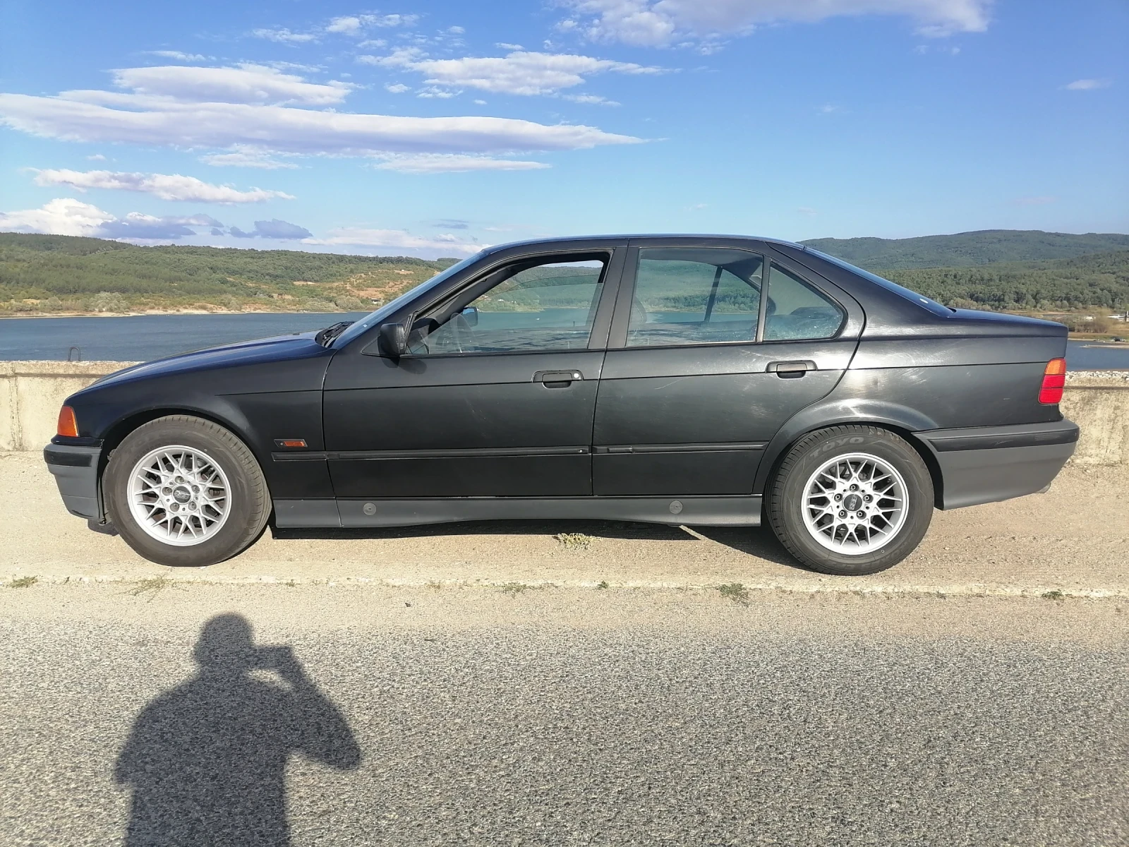 BMW 320, снимка 4 - Автомобили и джипове - 54201686