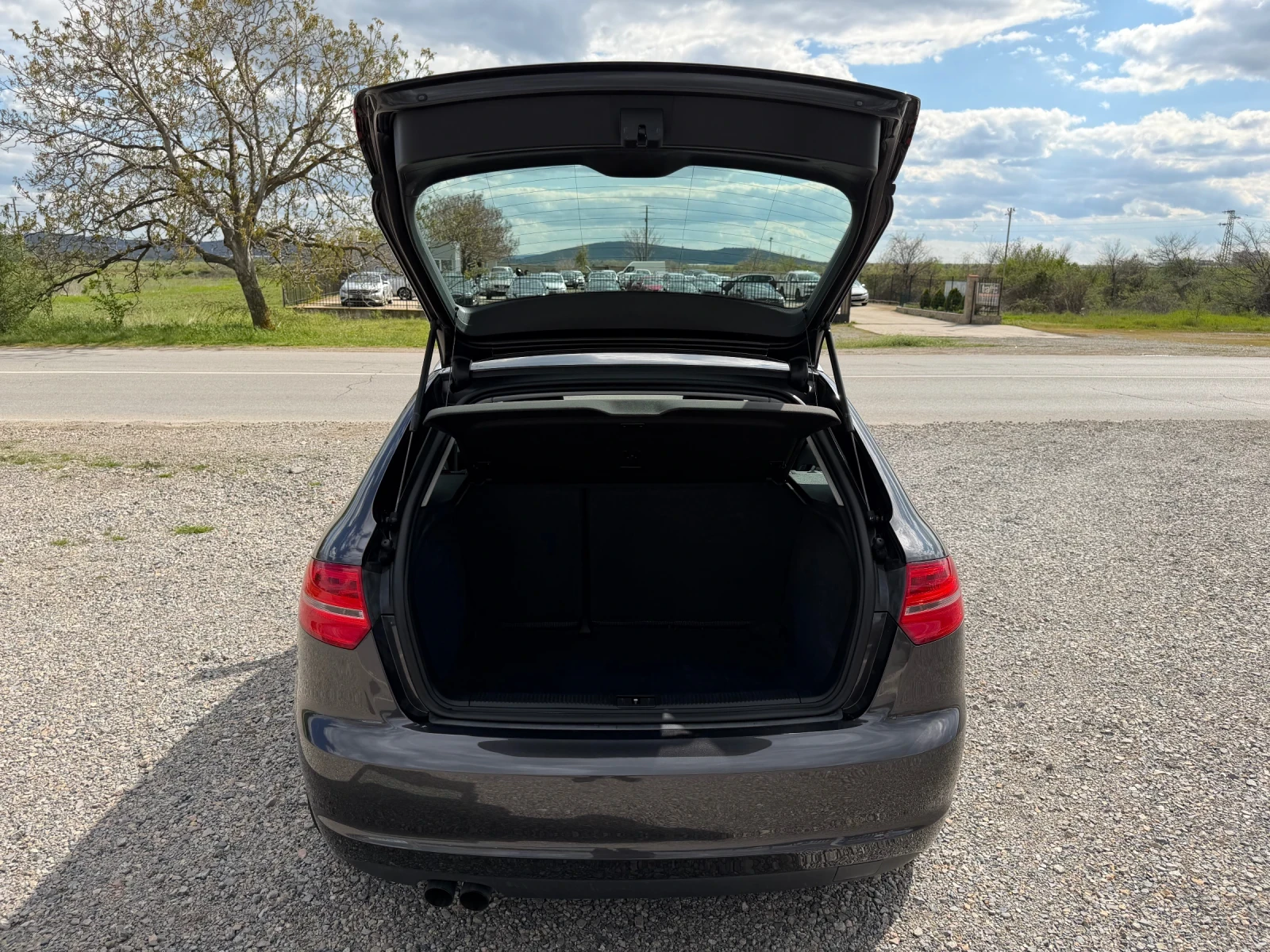 Audi A3 1.9/КАТО НОВА, снимка 16 - Автомобили и джипове - 54294996