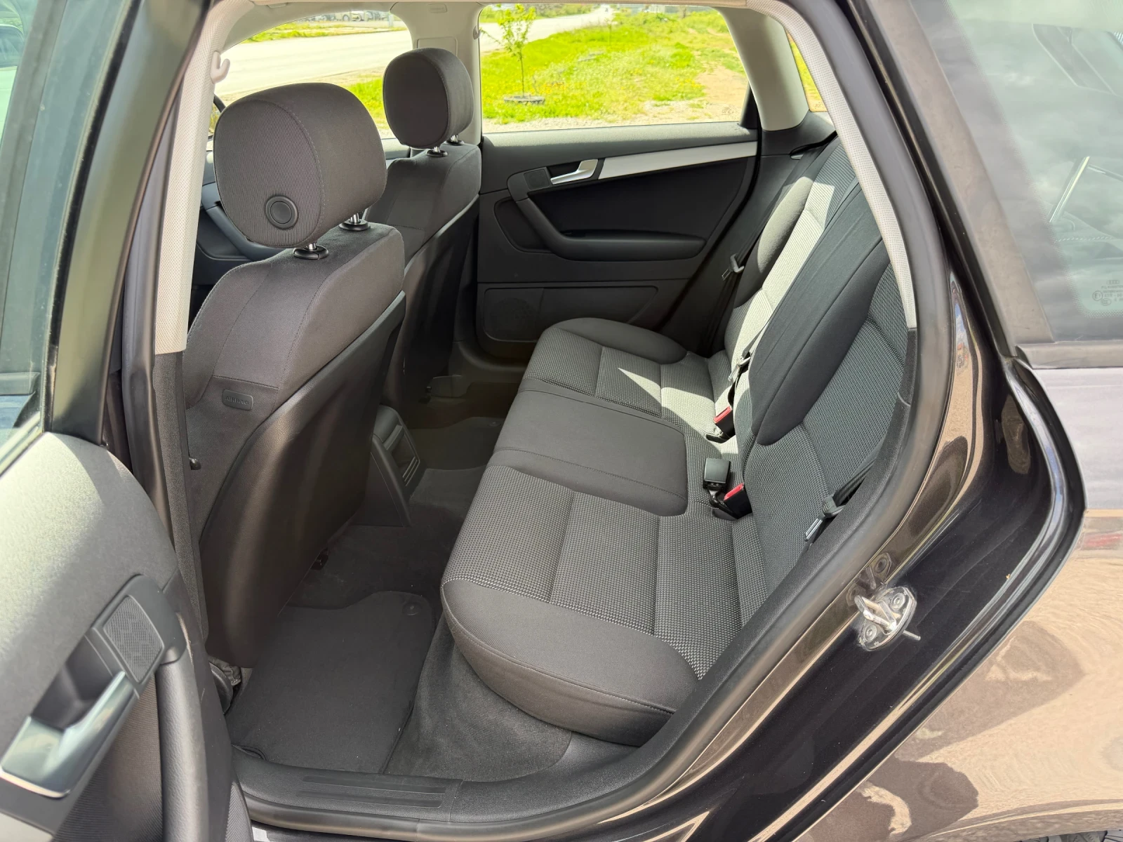 Audi A3 1.9/КАТО НОВА, снимка 12 - Автомобили и джипове - 54294996