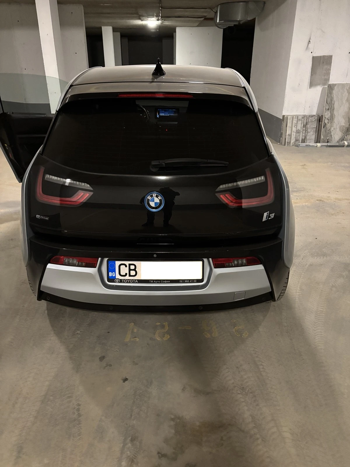 BMW i3 REX, снимка 3 - Автомобили и джипове - 54349872